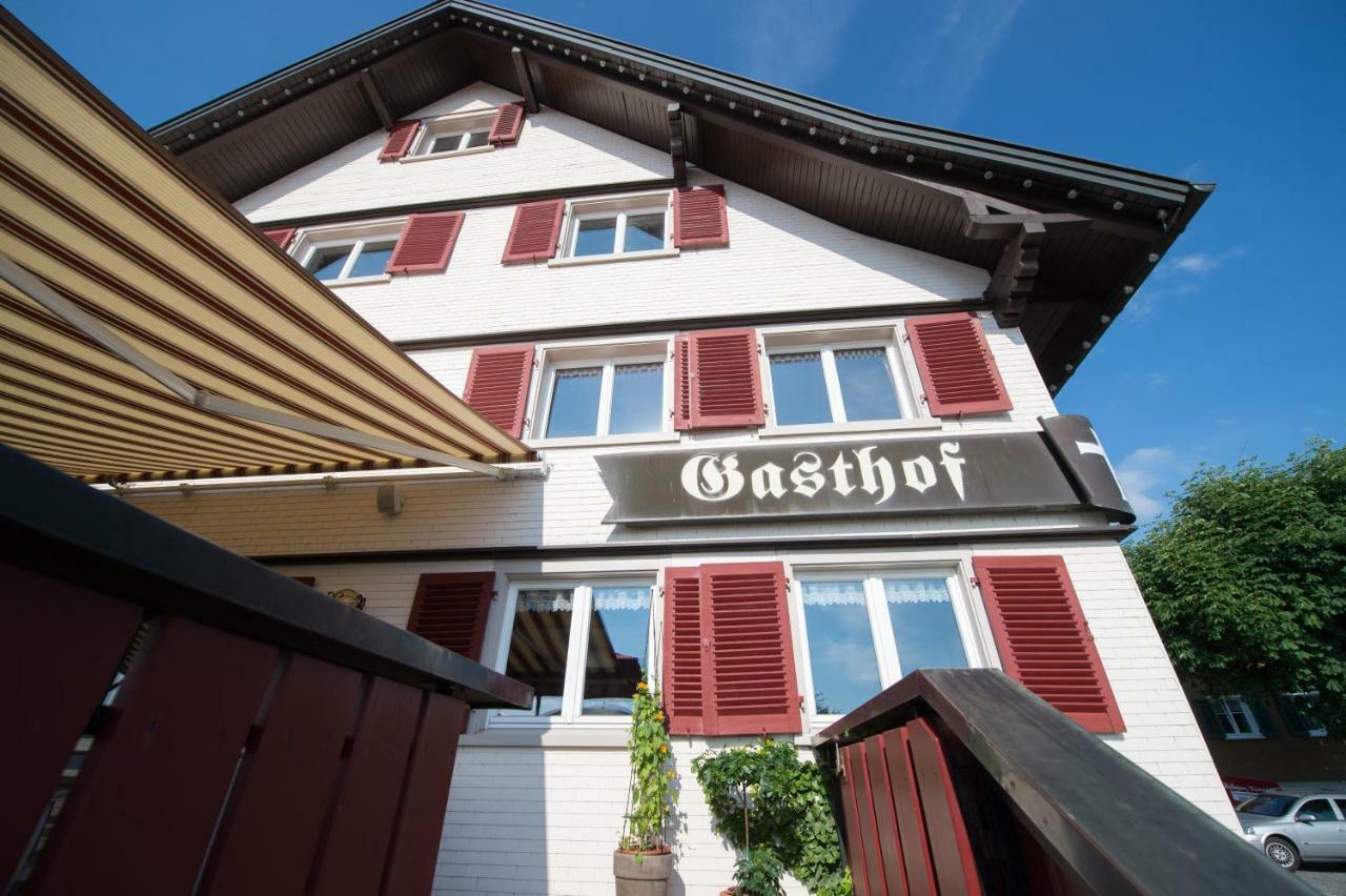 Gasthof Kreuz Bildstein Екстер'єр фото