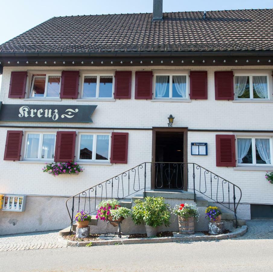Gasthof Kreuz Bildstein Екстер'єр фото